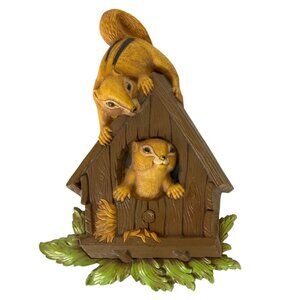 Vintage Dart Wall Plaque Chipmunks in Birdhouse Molded Plastic 1977